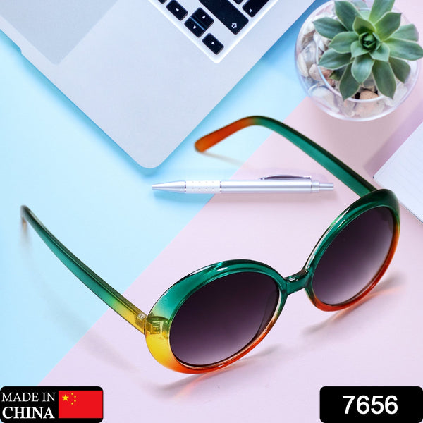 Elegant women's sunglasses