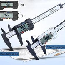 Digital caliper with easy-to-read dis